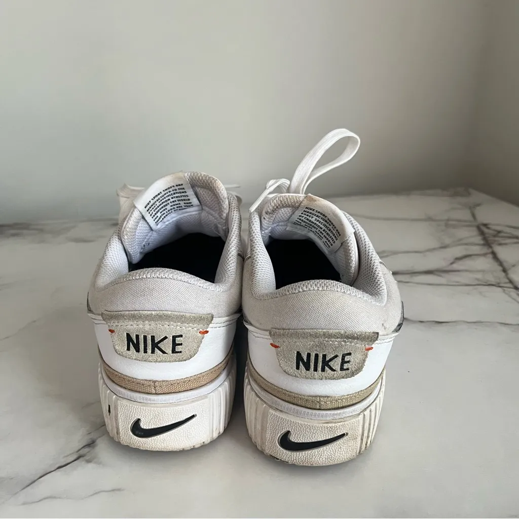 Nike Court Legacy Lift Platform Sneakers Size Womens 8 White - Image 6