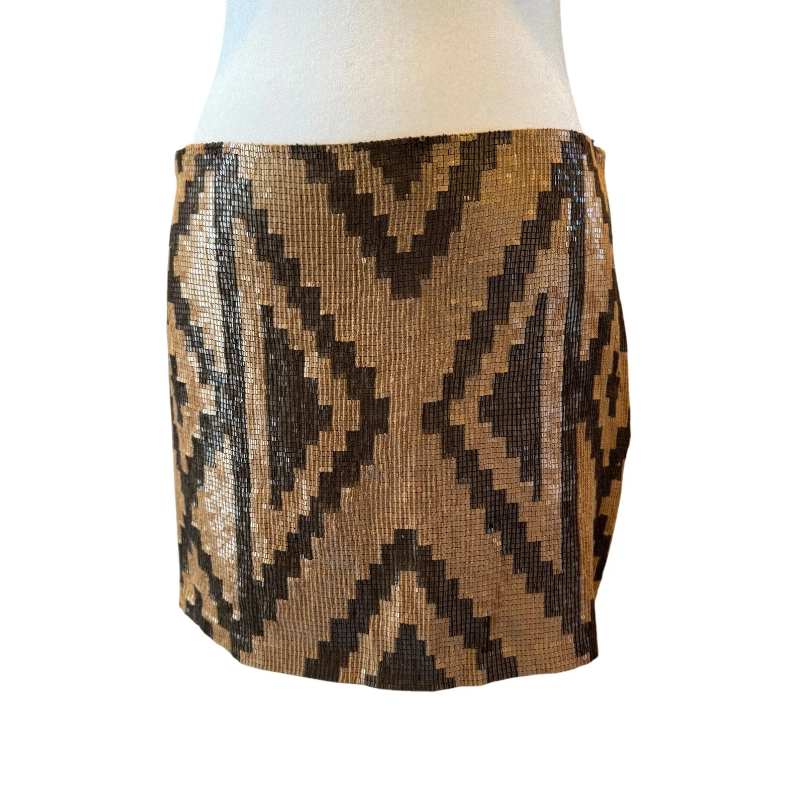 Haute Hippie Taupe Matte Sequin Mini Skirt NWOT Size Small - Image 10