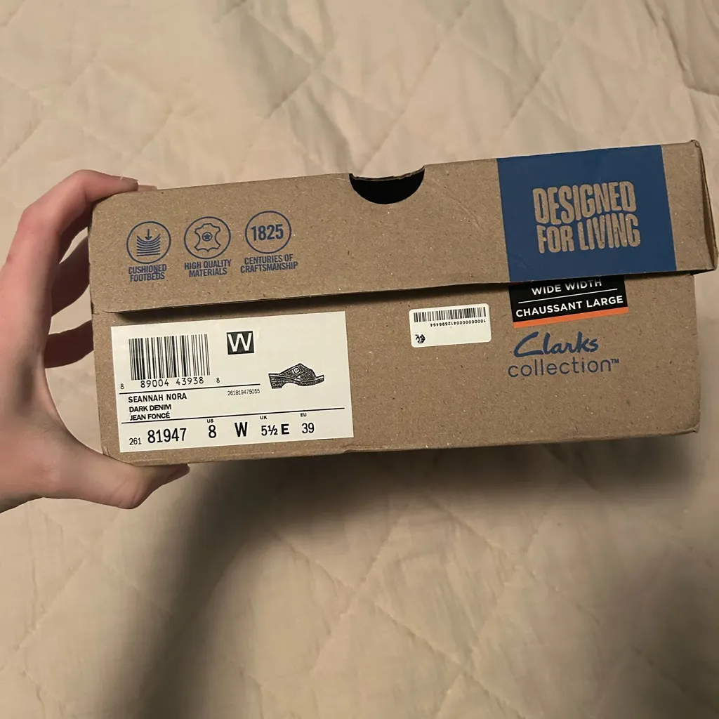 Stylish Clark’s Denim and Brown Wedge Sandals - Image 5