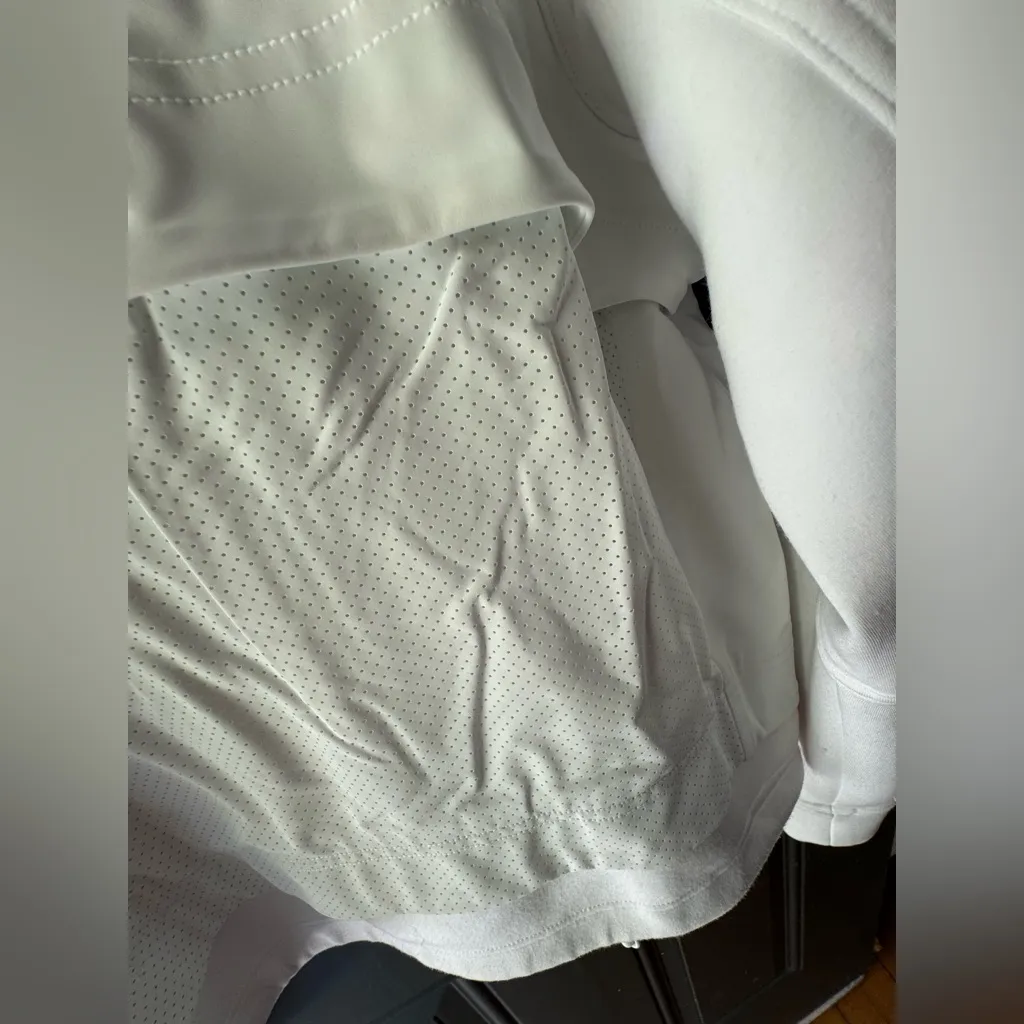 Athleta Women's White Breakout Long Sleeve Jacket - Image 6