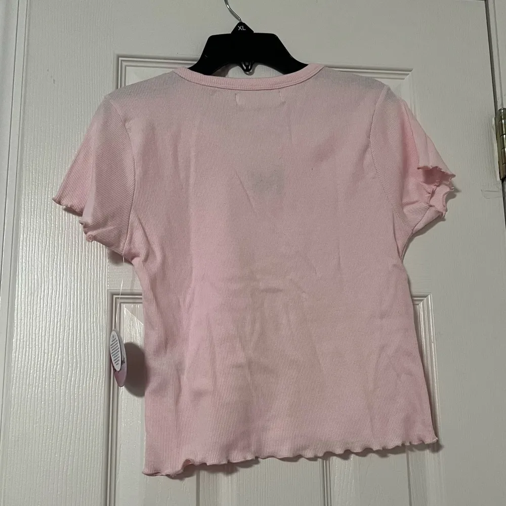 Pink butterfly top Size M - Image 3