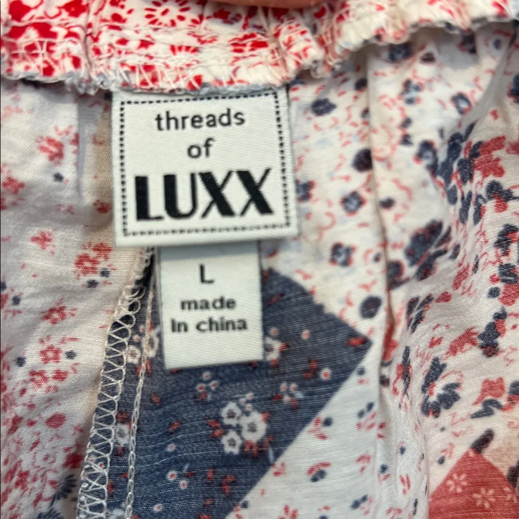 Luxx Floral Patchwork Fabric shorts with ruffle design size large. Red - Image 5