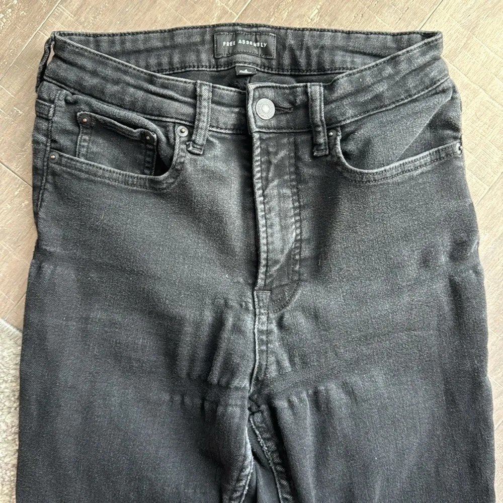 Free Assembly Women's Black Skinny Straight Leg Pants Jeans Denim Sz 6 - Image 3