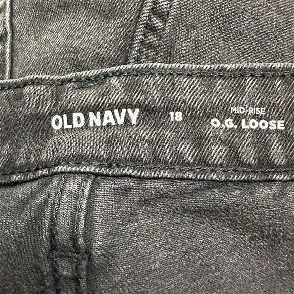 NWT Old Navy Women's Midrise O.G. Loose Denim Shorts Black Size 18‎ Summer - Image 4
