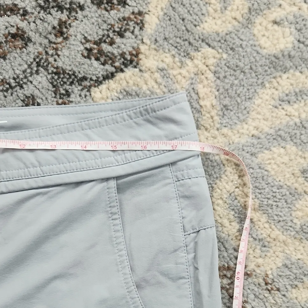 Mountain Hardwear Convertible Lightweight Hiking Pants Gray 14/46 - Image 4