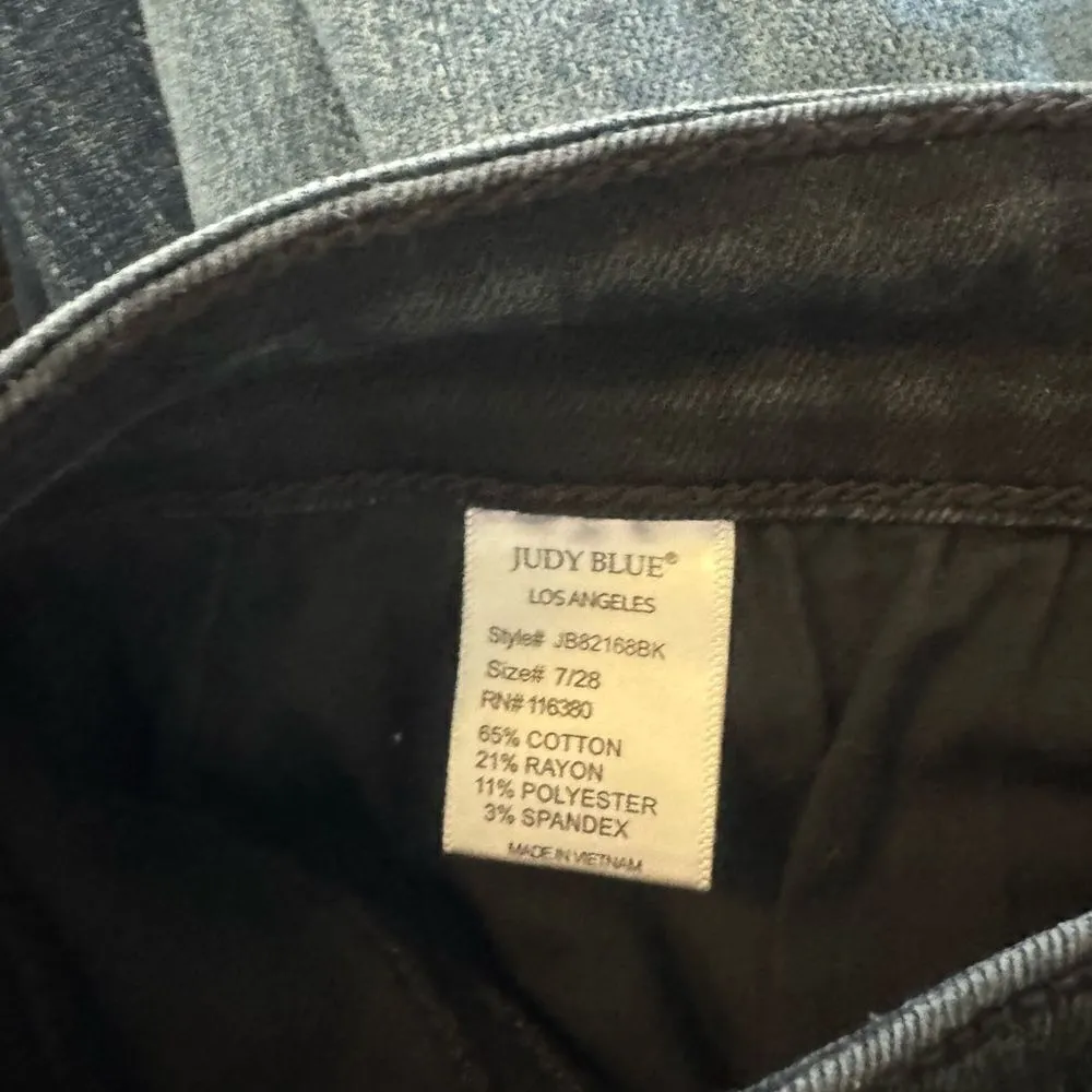Judy Blue Skinny fit Distressed Animal cutout jeans  7/28 - Image 14