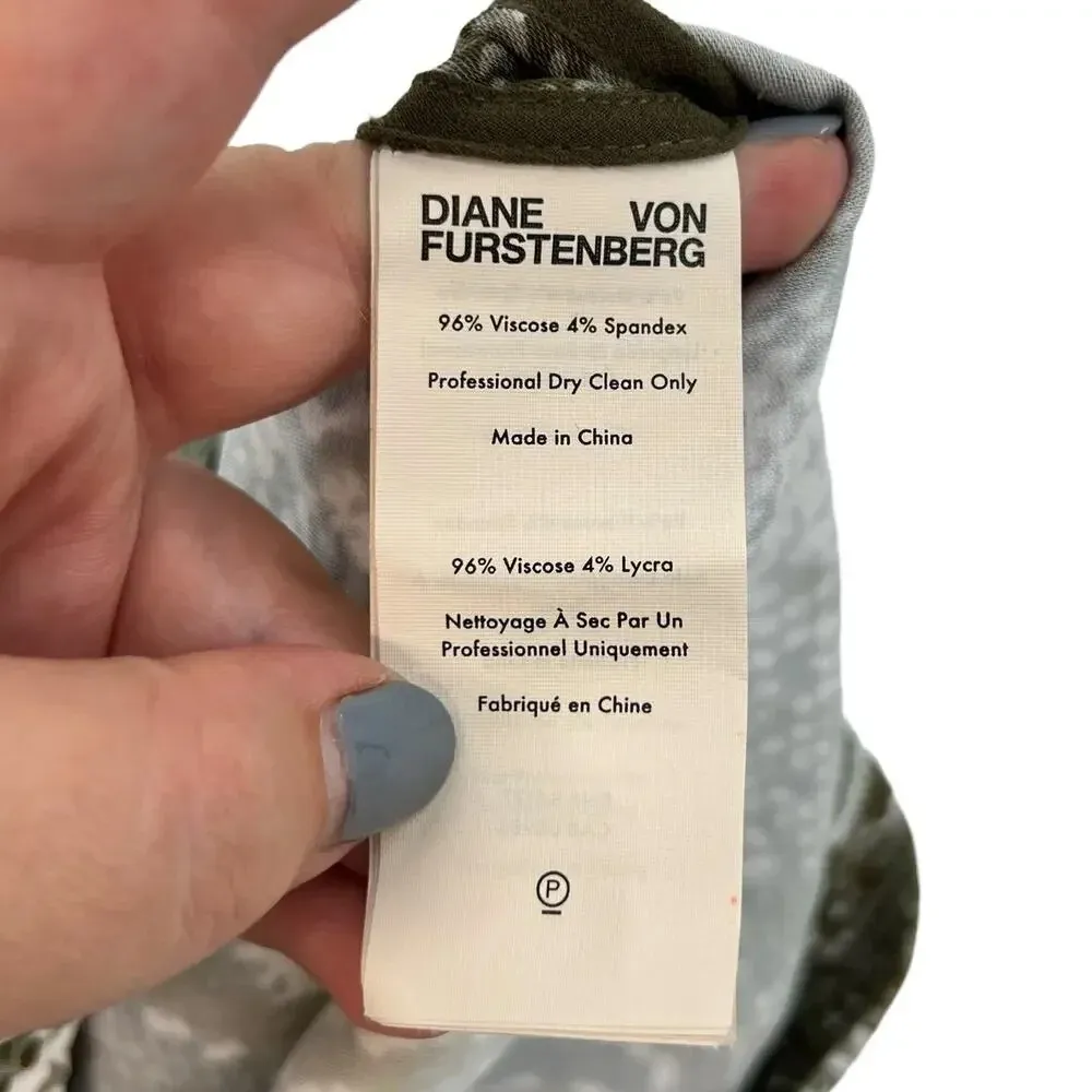 Diane von Furstenberg Kara Tailored Pencil Skirt Snake Print Green Size 6‎ - Image 10