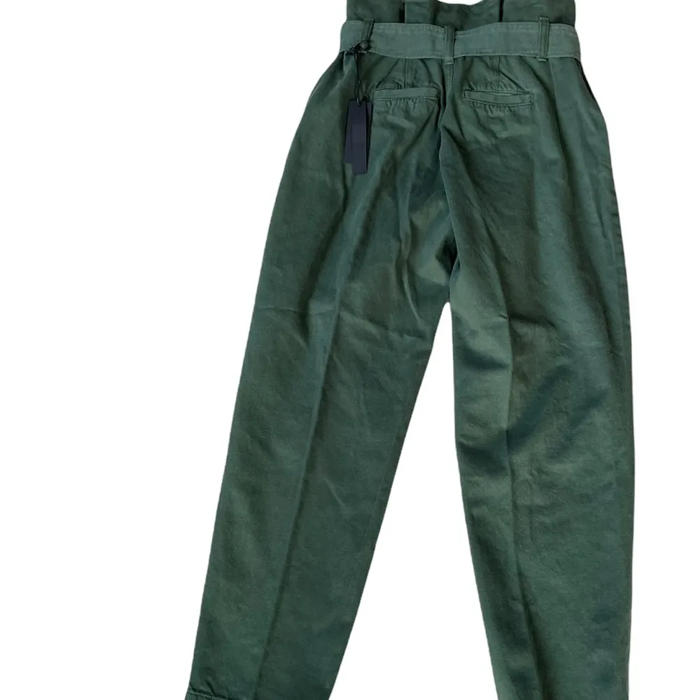 NWOT  Blank NYC Secret Garden High Waist Paper Bag Jean GREEN - Image 11