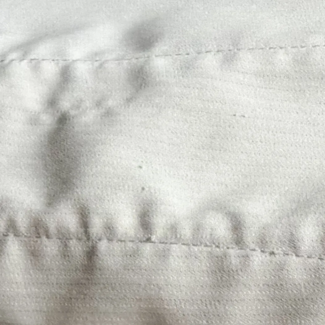 Koi Scrub Top White Size M - Image 3