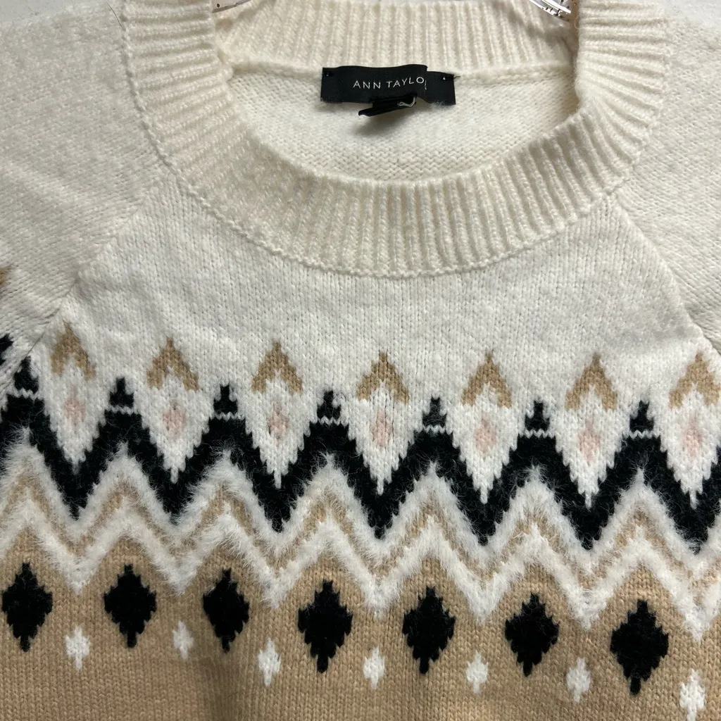 Ann Taylor Cream and Tan Patterned Crewneck Sweater - Image 2