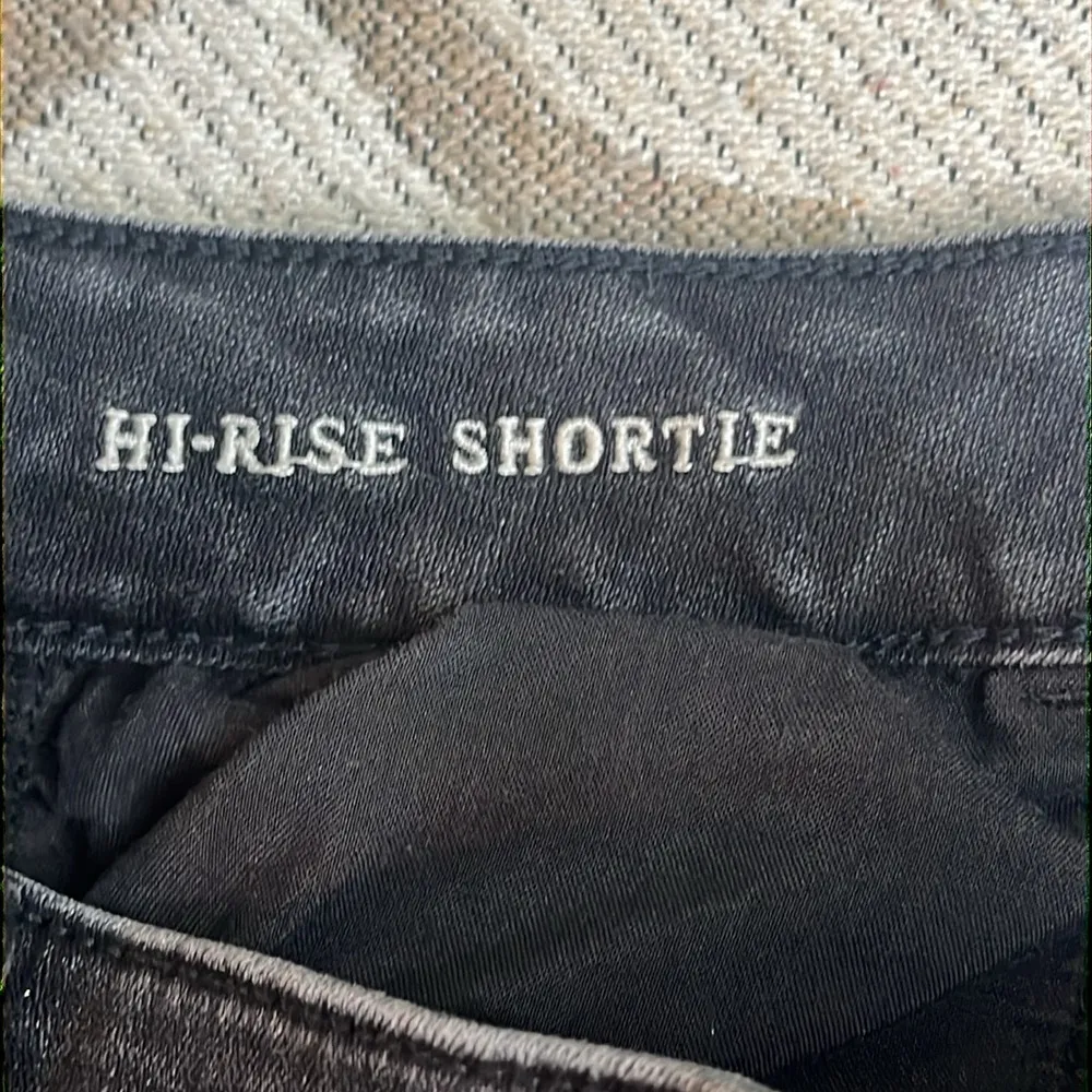 American Eagle Outfitters super stretch hi-rise shortie appliqué jean shorts - Image 6