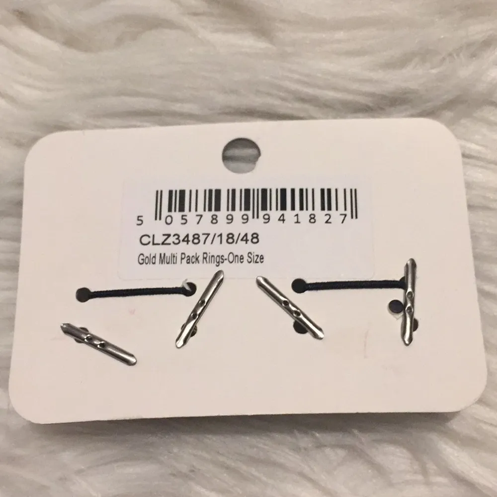 ⭐️ PrettylittleThing Ring Set - Image 4