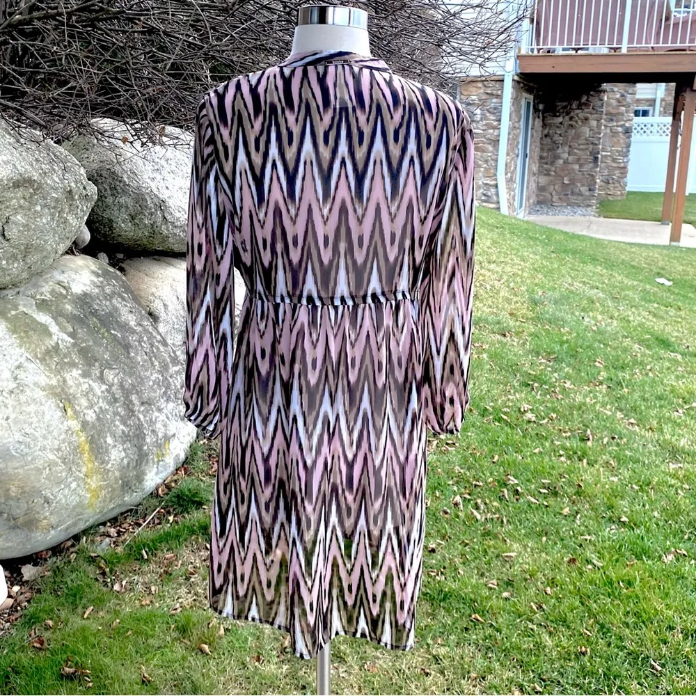 Laundry by Shelli Segal Sheer Coverup - Image 12