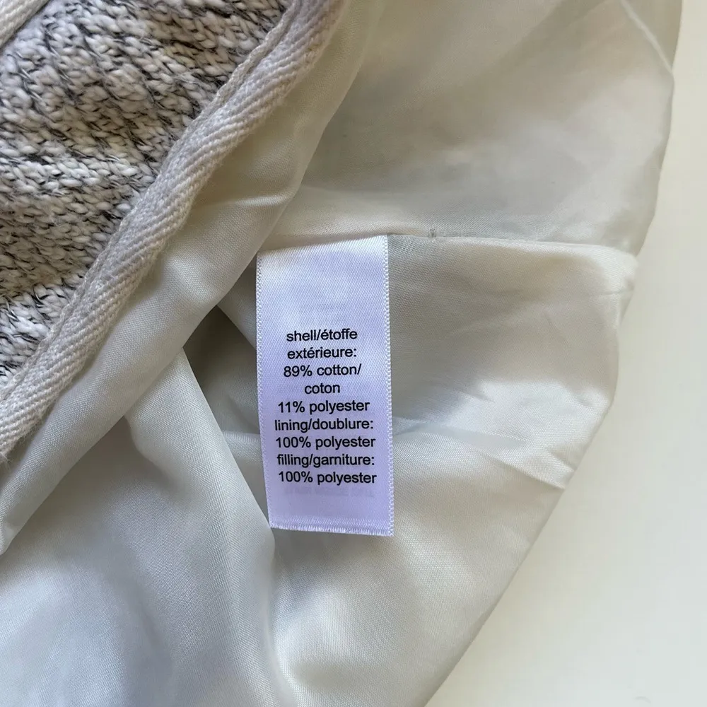 Maurices Cream & Gray Chevron Tweed Pocket Full Zip Vest - Image 9