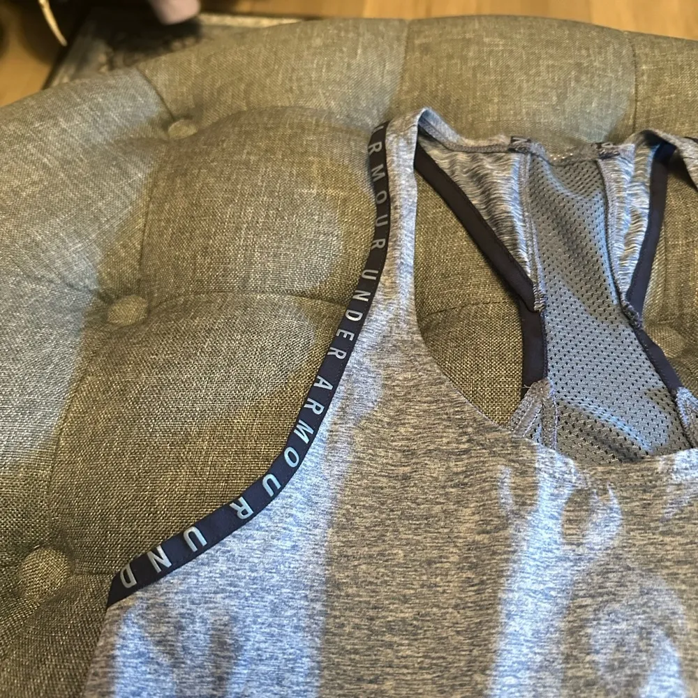Under Armour knock out mesh blue Tank Top - Image 5
