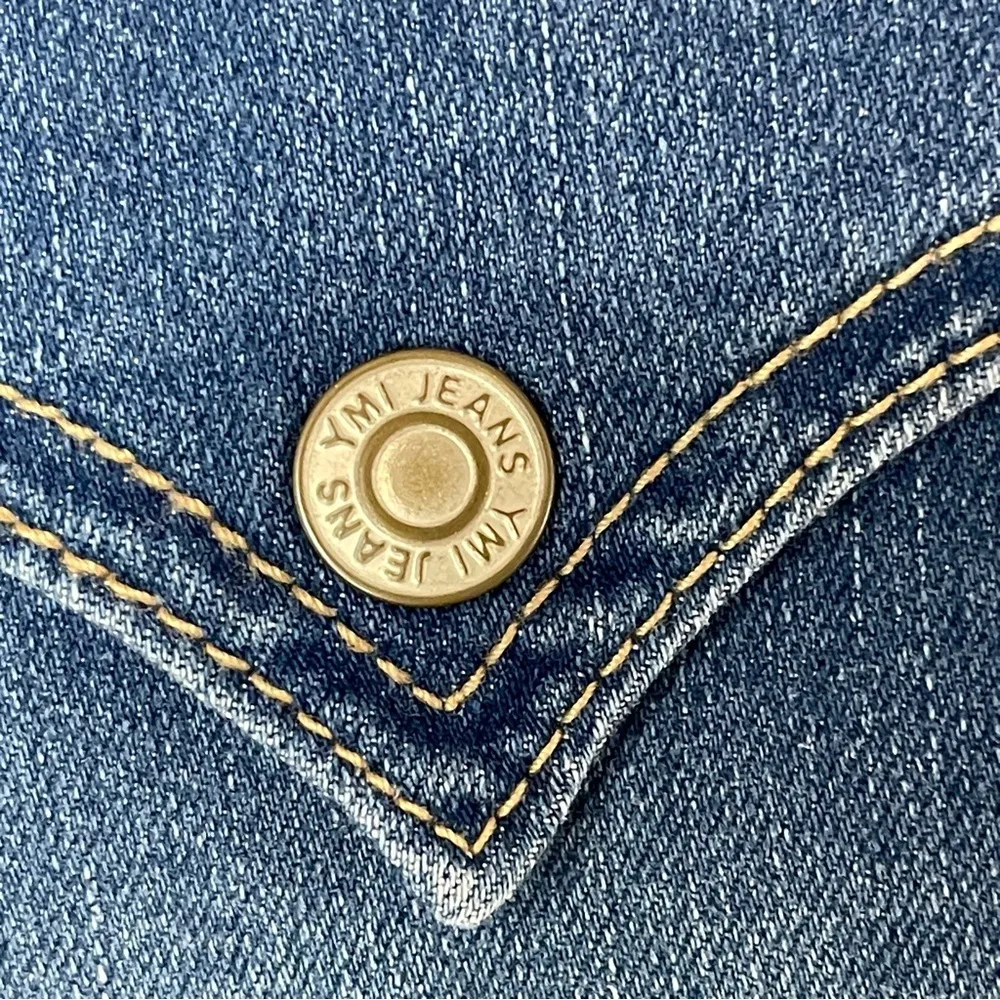 YMI Flare Jeans Women’s 3/26 Medium Wash Denim Back Flap Button Pockets - Image 13