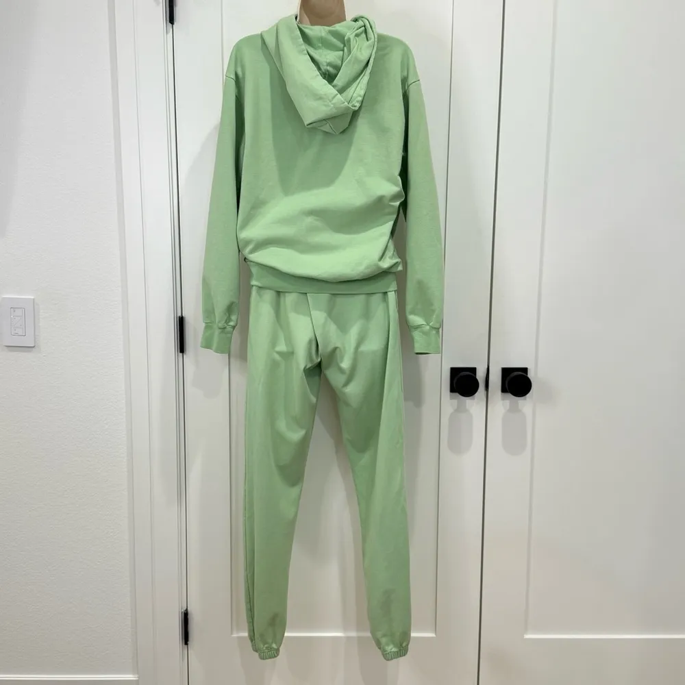 Talentless Ultra Soft Lounge Set Small Matcha Green Sweatshirt Sweatpants Cozy - Image 6