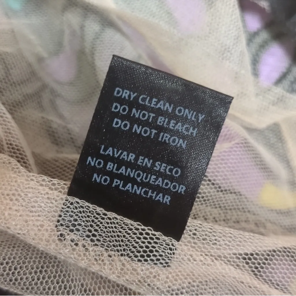 Endless Rose Sheer Black and White Lace Patterned Top - Image 9