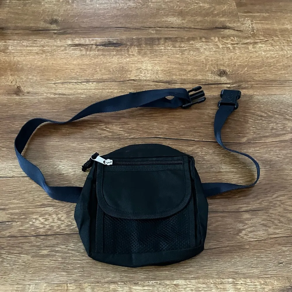 Unisex Small Bag Black Multi - Image 4