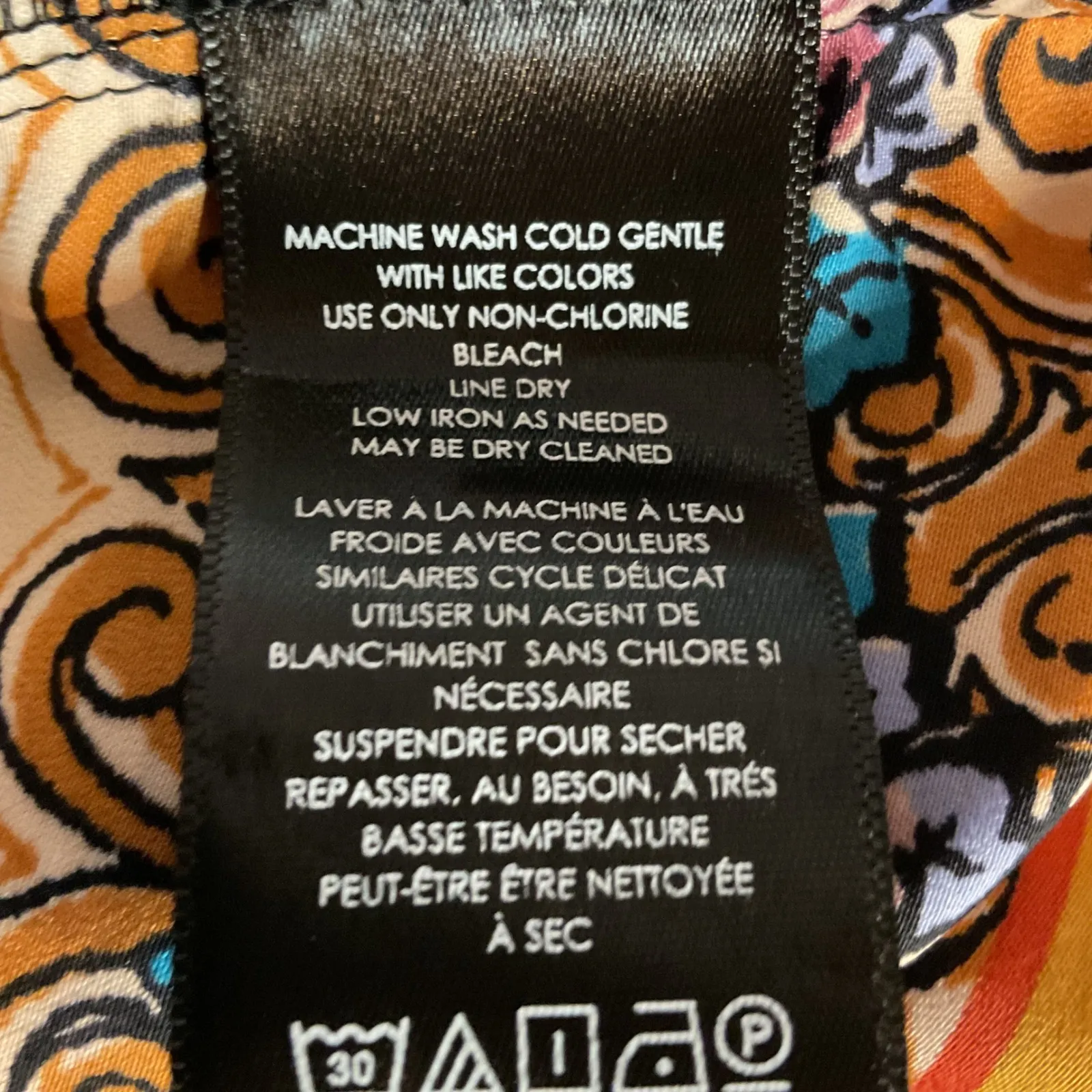 Anthropologie Women's Printed Cowl Neck Cutout Back‎ Floral Blouse Size XS - Image 9