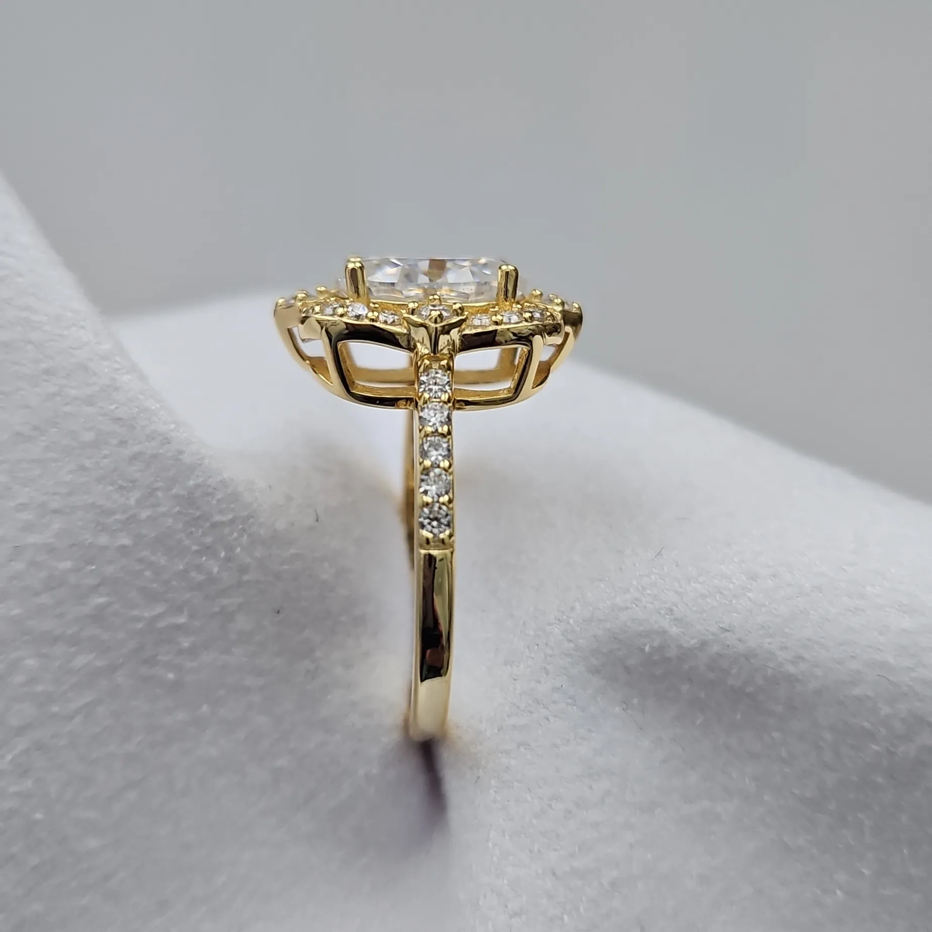 3ct Oval Scalloped Halo Iced Out Moissanite Ring. Size 7, YG Plating - Image 3