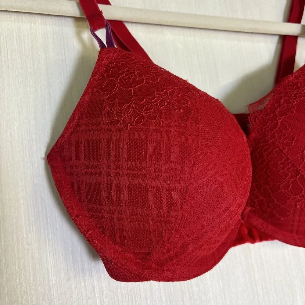 Victoria's Secret Bra Sz  32DD Red T-shirt Push Up Lace Velvet Convertible Strap - Image 2