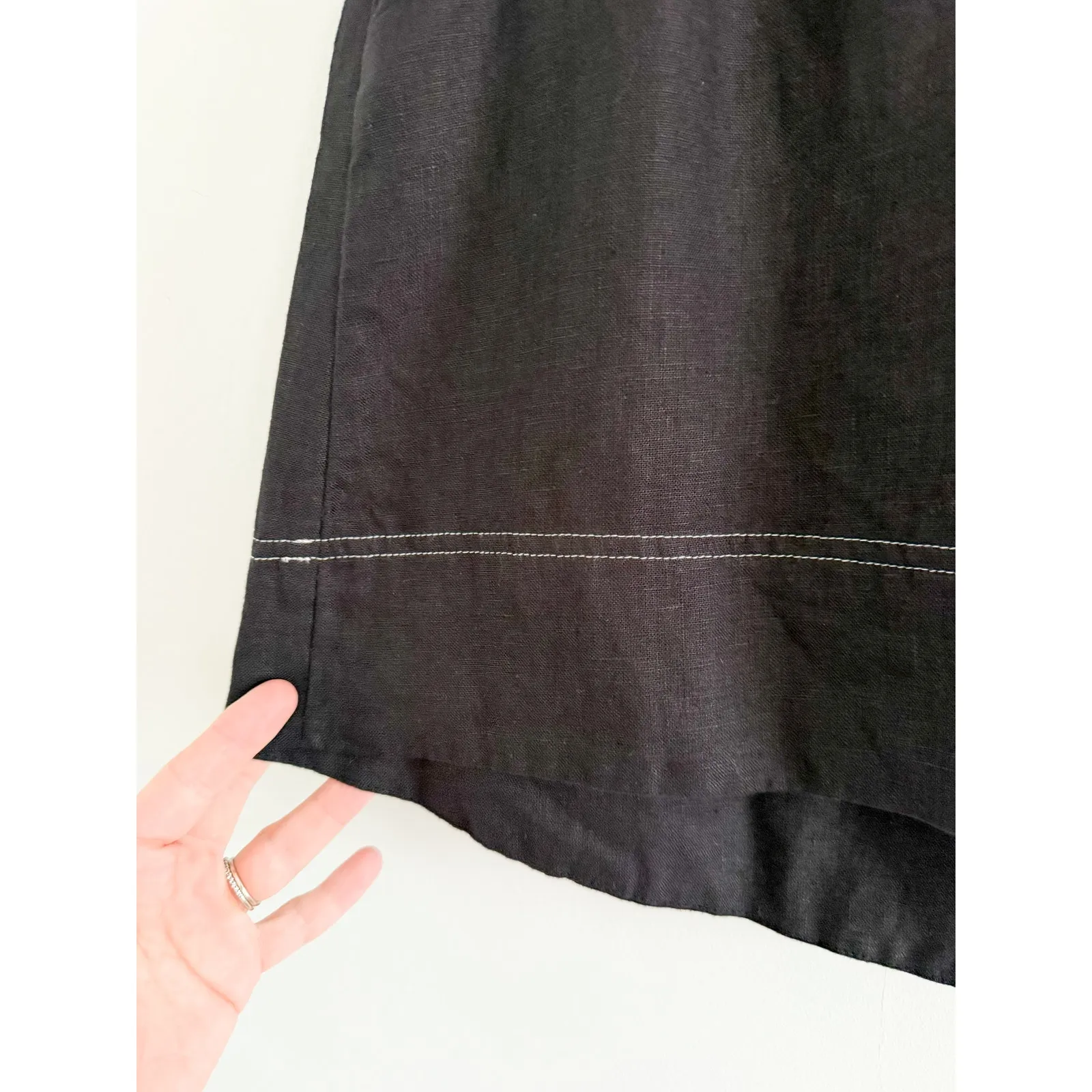 Madewell | NWOT Linen Pleated Shell Tank Top in Jet Black | Sz XS - Image 4