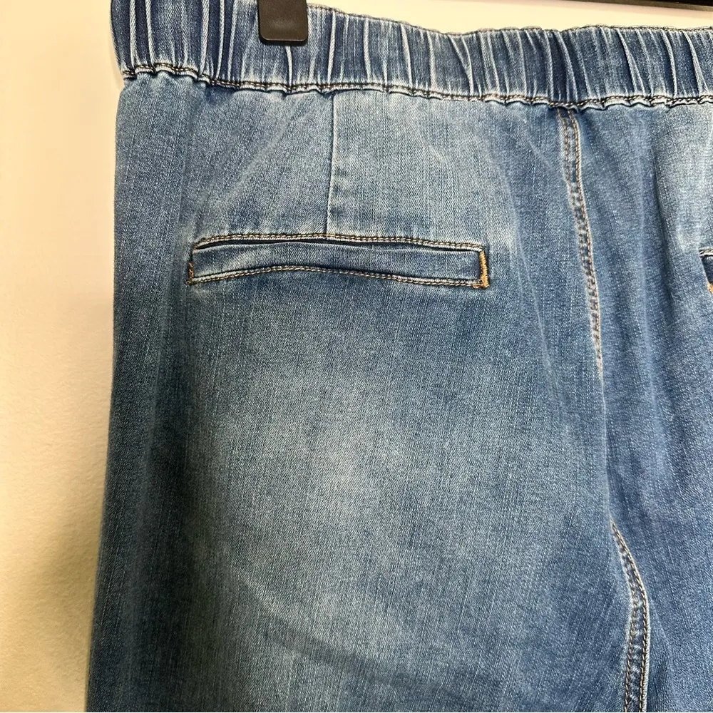 Universal Standard ComfortDenim Drawstring Jean Trouser in Tidal Indigo Blue - Image 10