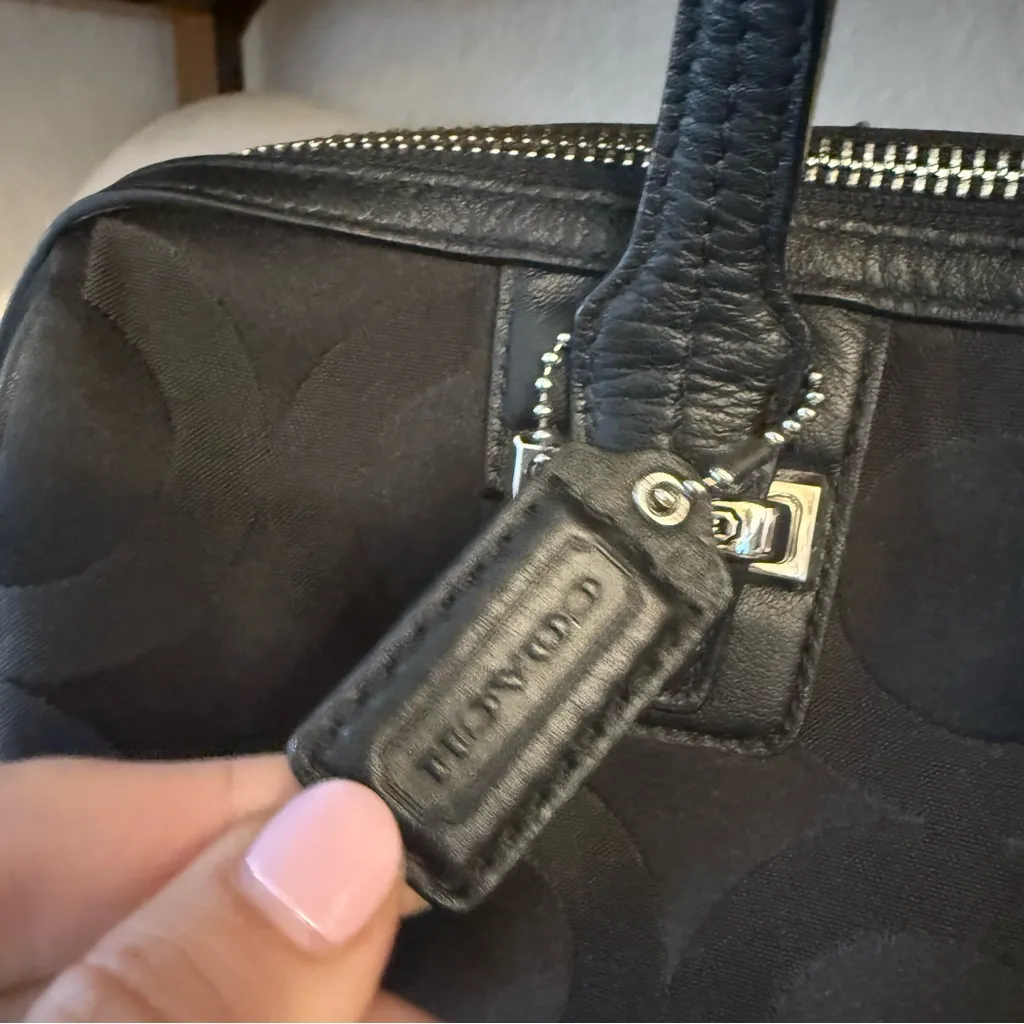 Coach Taylor OP Art Satchel Handbag Double Handle Black Purse - Image 7