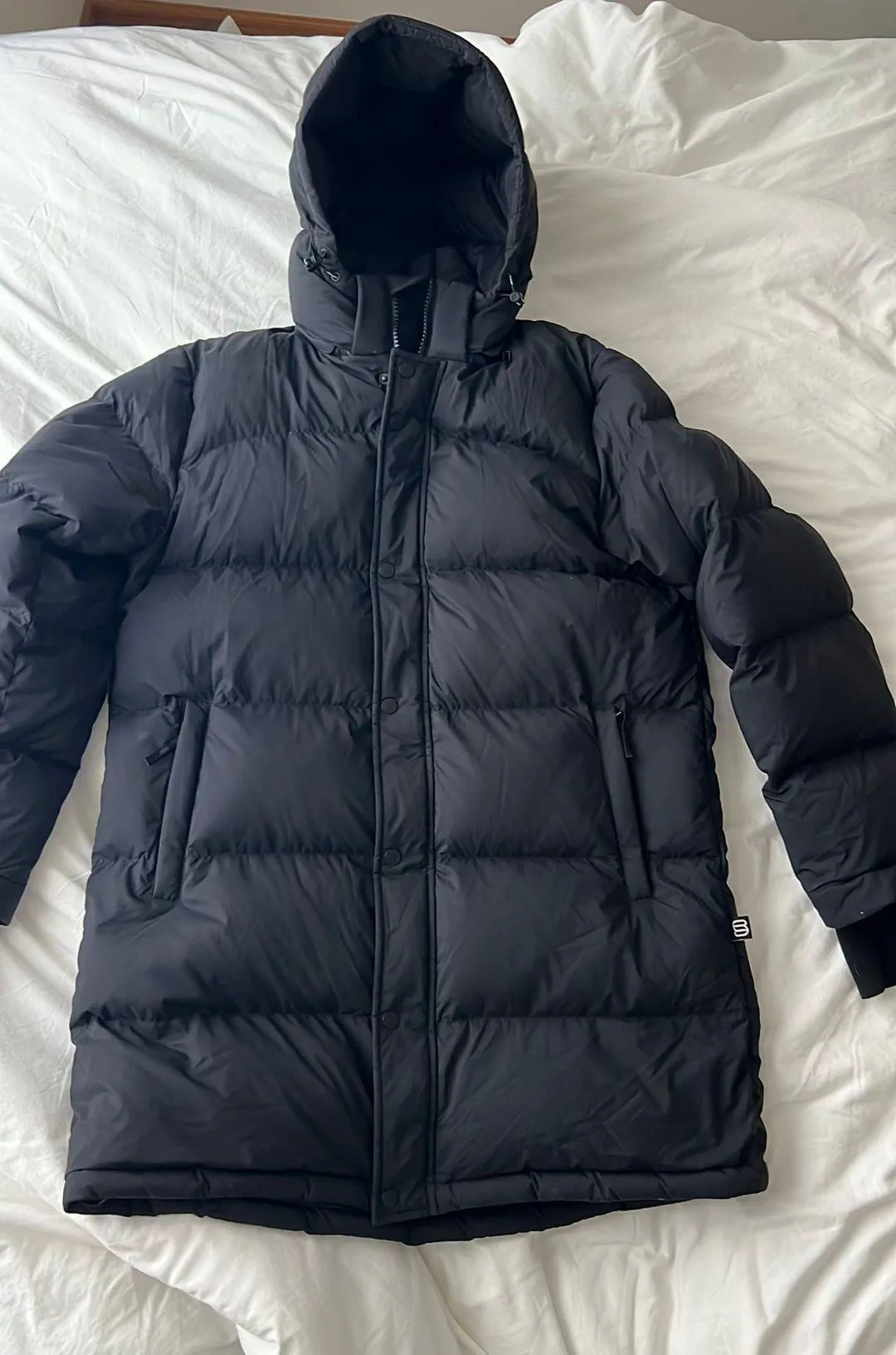 Aritzia Super Puff Mid Black - Image 3