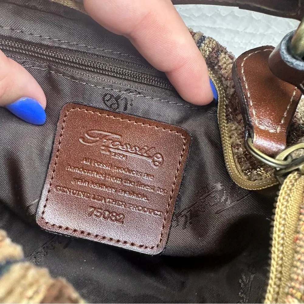 Fossil Stripe Montclair Hobo Shoulder Bag. 
NWT. - Image 5