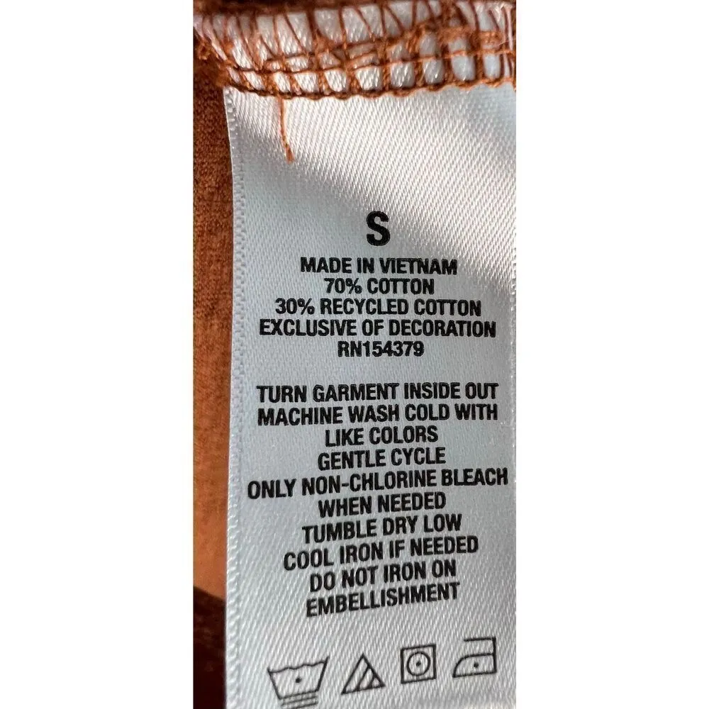 Aero “Mexico City” Graphic Square Cropped Tee Brown - Image 5