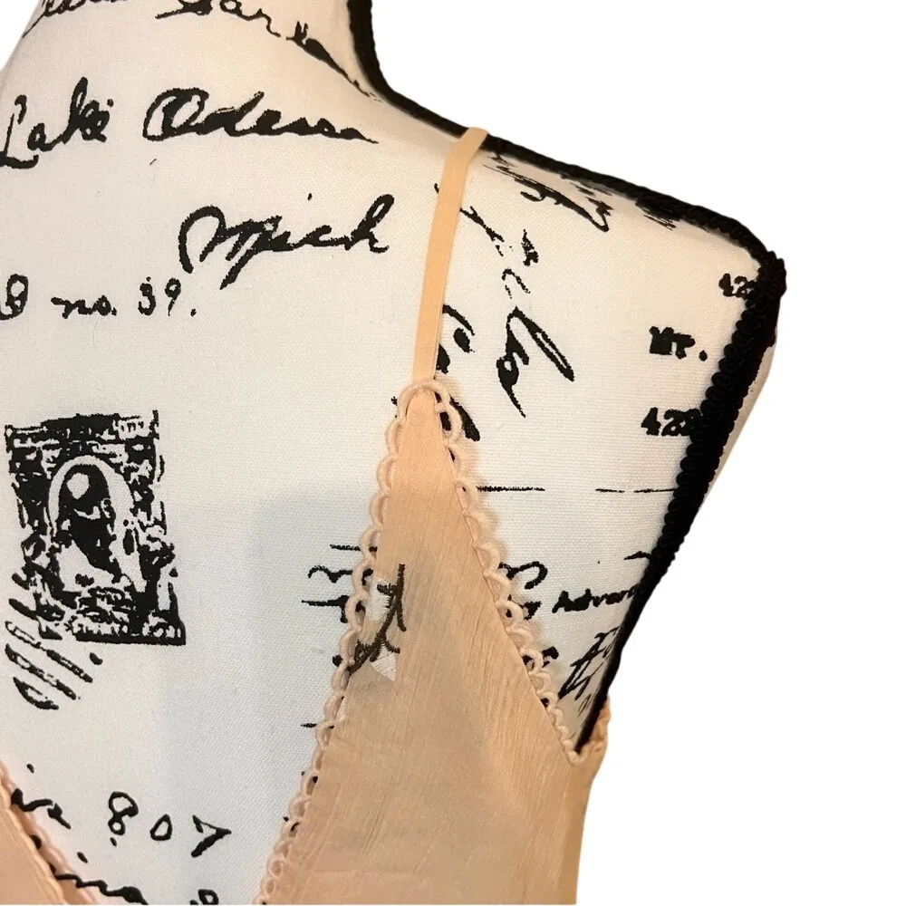 BB Dakota Haleigh Peach‎ Low Neck and Back Embroidered Midi Dress Women's Size 6 - Image 13