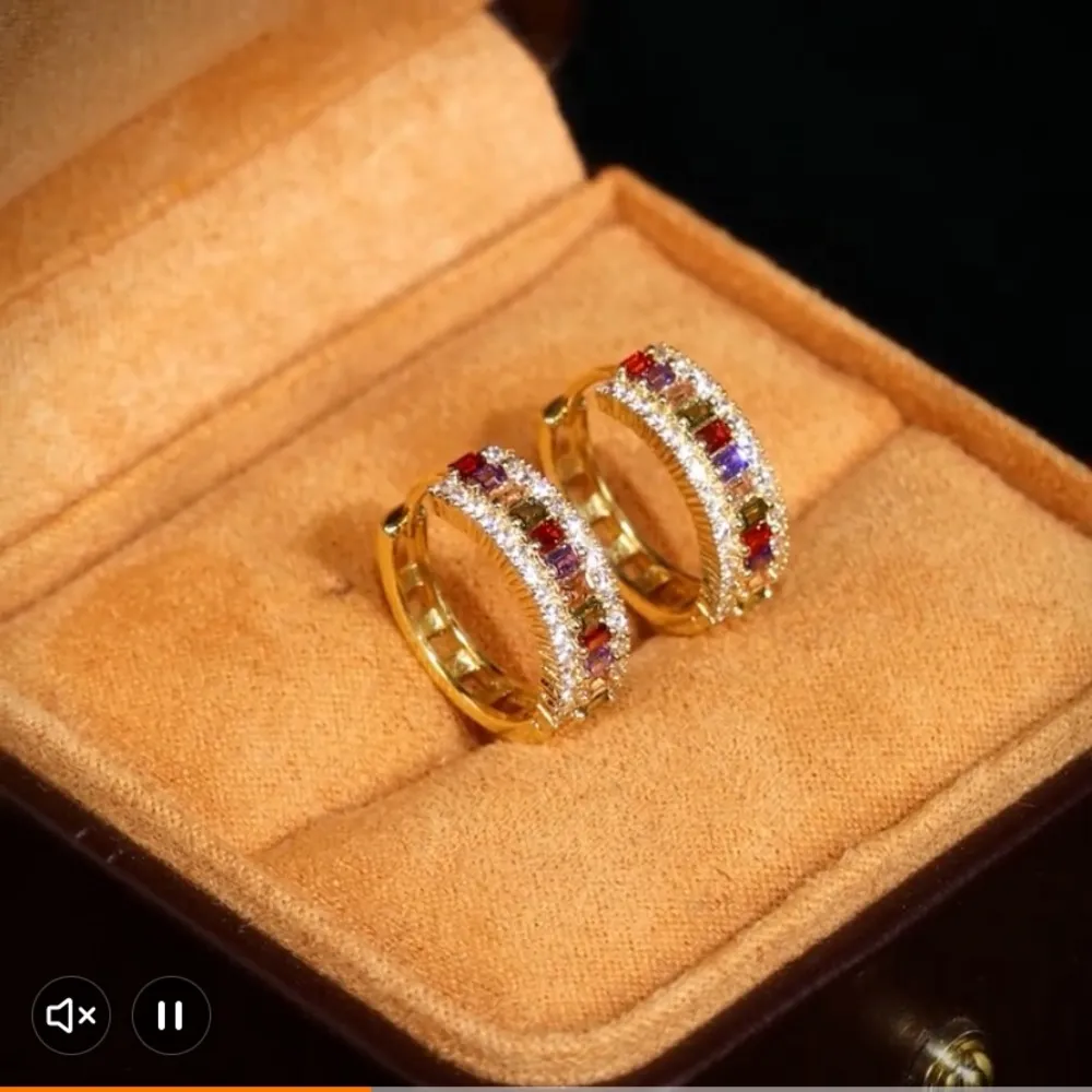 14k gold polished Rainbow hoops - Image 8