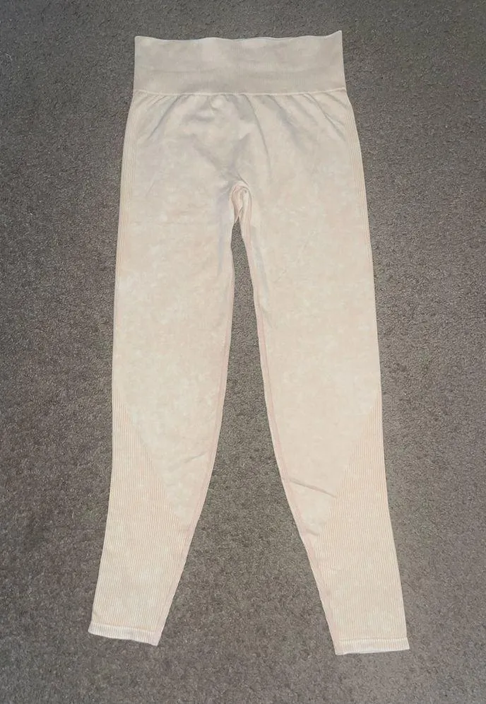 Victoria’s Secret (PINK) Seamless Activewear Leggings, Size M - Image 3