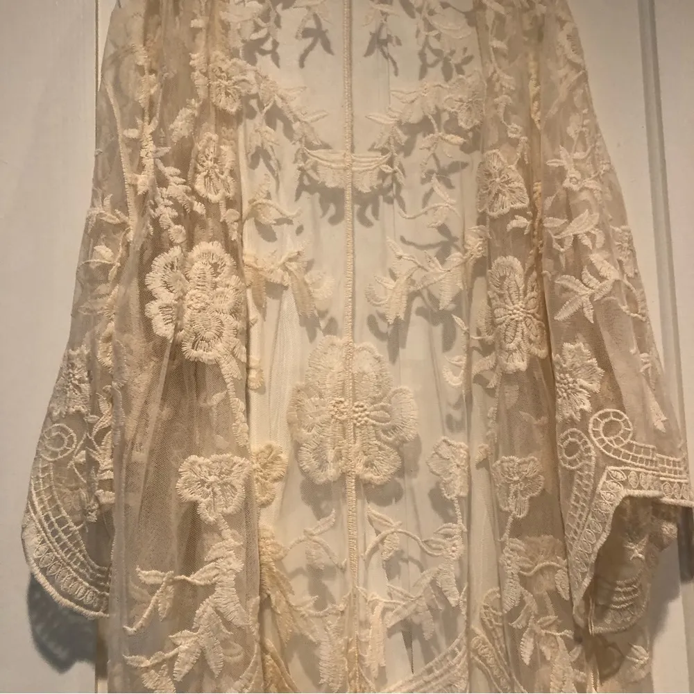 She & Sky cream lace midi long kimono cardigan women’s m/l - Image 6