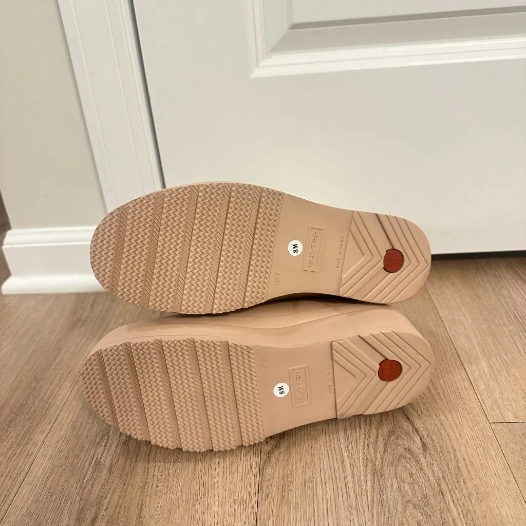 HUNTER Play Short Rain Boots in Medium Natural Size US 8 - Image 7