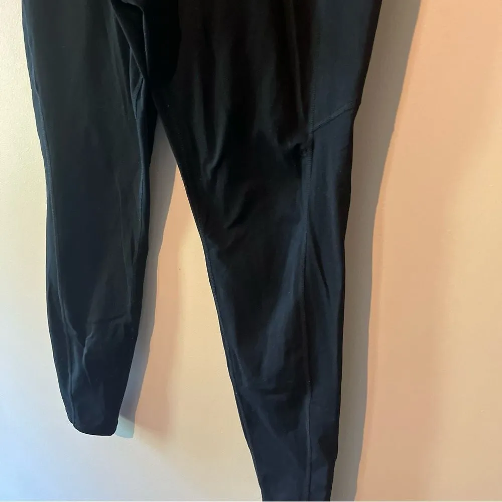 Torrid Active Black Capri side pocket Leggings Size 2 2X Plus size - Image 7