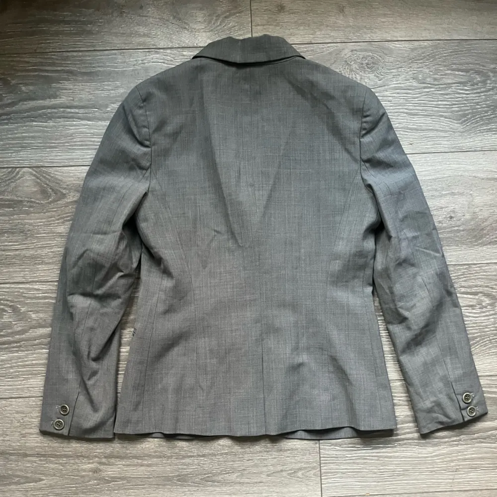 Theory Gray Wool Blend Tailored Single Button Shoulder Pads Career Blazer Size 6 - Image 2