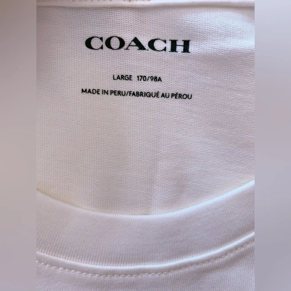 Coach Women’s Signature Heart T Shirt pink L Valentine's Day theme - Image 14