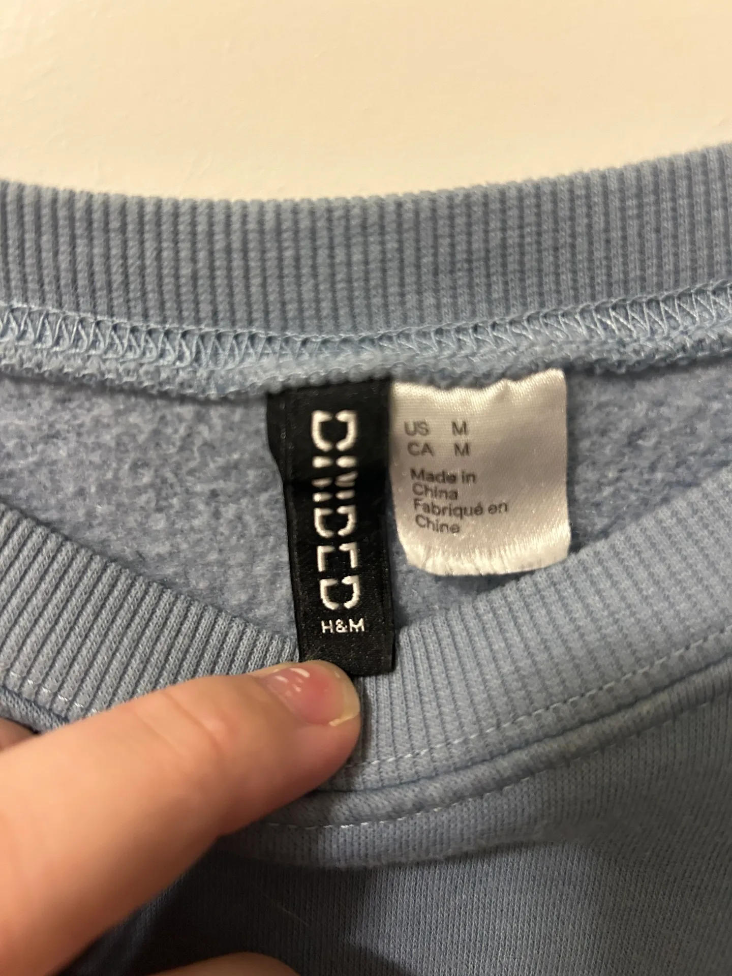 Divided Cropped Sweater Size m - Image 3