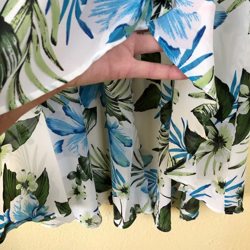 Banana Republic Floral Ruffle Maxi Dress 6 White Green - Image 6