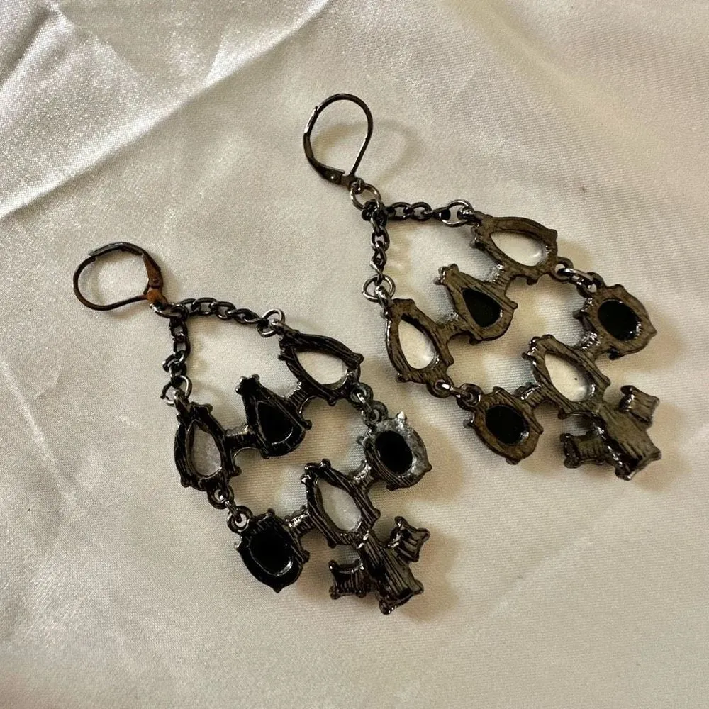 Black zebra statement earrings - Image 4