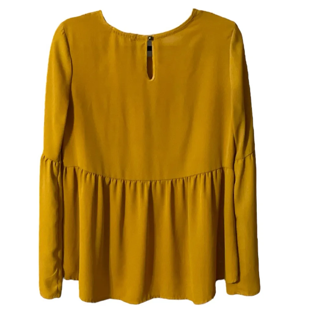 Jolt Boho Bell Sleeve Crochet Detail Peasant Top - Image 4