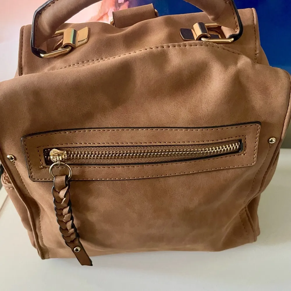 Stylish Brown Backpack Tan - Image 2