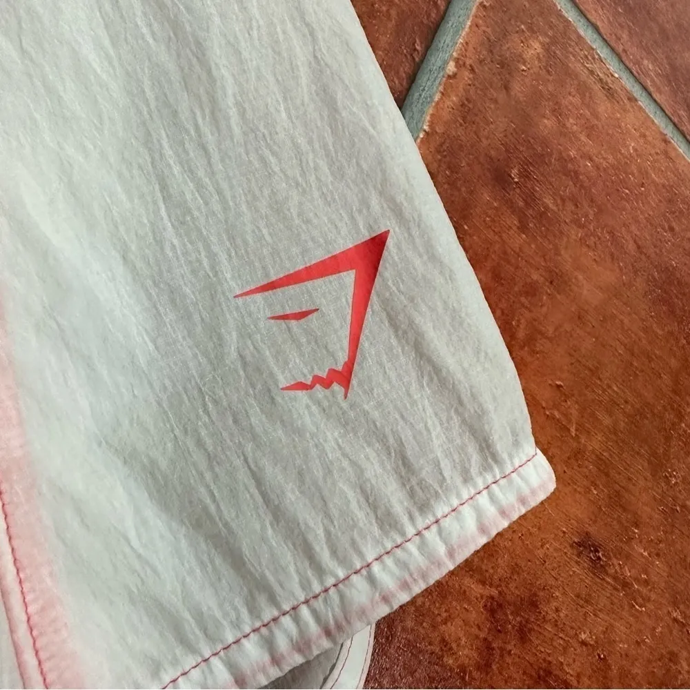 Gymshark Pulse 2 in 1 Shorts - Image 2