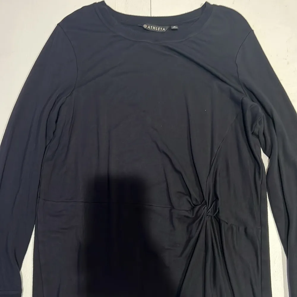 Athleta Nirvana Twist Front Sweatshirt Womens size M Black Lightweight Stretch - Image 6