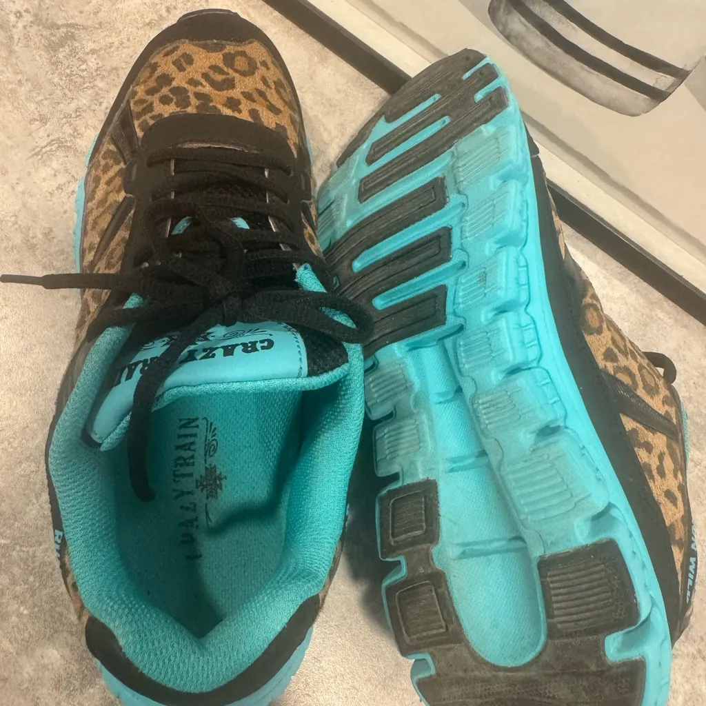 Crazy Train Blue Cheetah Run Wild Shoes Women's Size 9M - Image 3