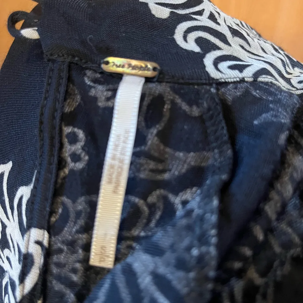 FREE PEOPLE  paisley black & white‎ dress. Size S/P - Image 5