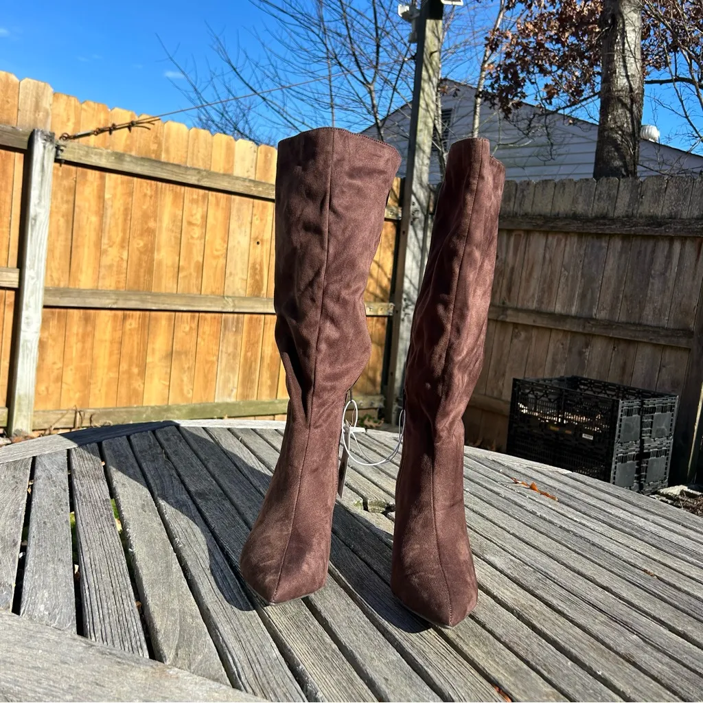 A new day womans Boots Brown faux suede size 9.5 wide knee high winter fall nwt - Image 4
